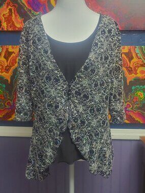 Cato ~ Sz L ~ Layered Look, ¾ Sleeve Top ~ Excellent Condition